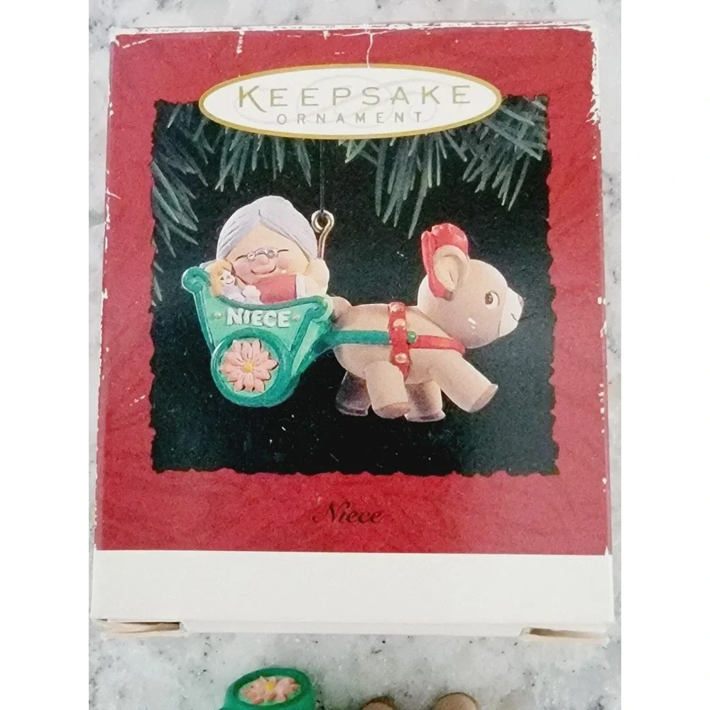Hallmark‎ Keepsake Ornament Niece 1994 Reindeer Sleigh Grandma QX554-3 Vintage
